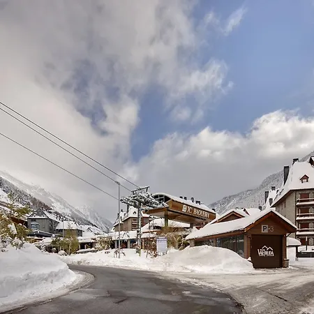 Val De Ruda Luxe Xli Apartment